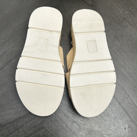 NATURALIZER Dayana Platform Slide Sandal In Pale Honey - Picture 3 of 7